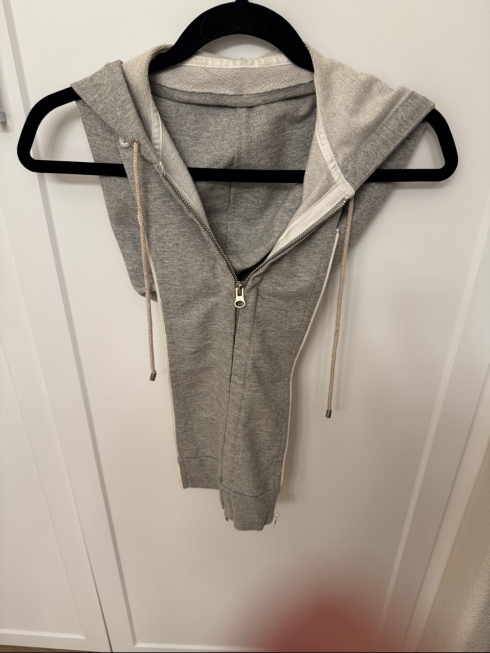 Veronica Beard Light Gray Zip Hoodie dickie with Metal Zipper